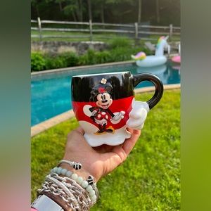 Disney Parks MINNY Mouse Mug 🌺 🍒